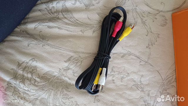 Тюльпаны провода