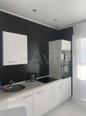 1-к. квартира, 49 м², 8/17 эт.