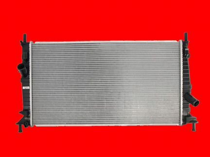 Радиатор Ford Focus II