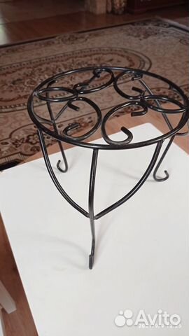 Подставка для цветов напольная