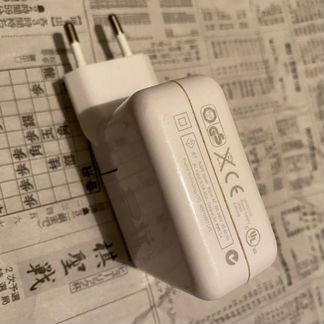 Многоцелевой оригинальный адаптер Apple E211458