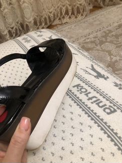 Босоножки итальянские Moschino