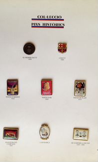 Набор значков футбольного клуба Барселона