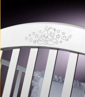 Кроватка качалка и пеленальный комод с ванночкой