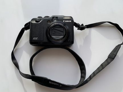 Фотокамера Canon