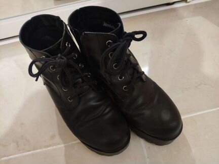 Ботинки из натуральной кожи из kari