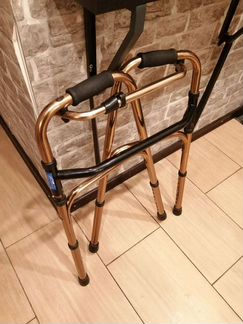 Ходунки для взрослых