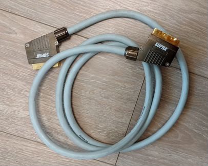 Межблочный видеокабель scart-scart supra