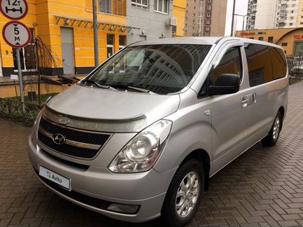 Hyundai Grand Starex 2.5 AT, 2009, 191 200 км