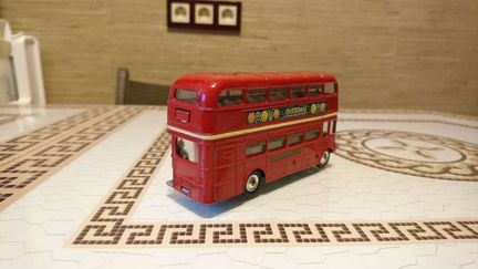 Машинка автобус Corgi Toys, Англия, Б/У