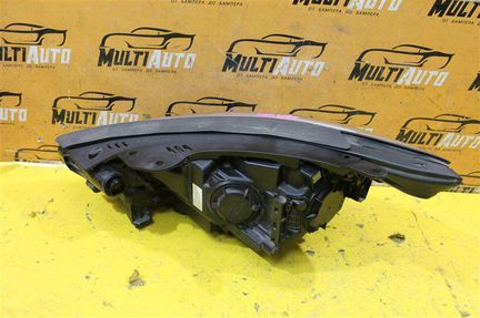 Фара передняя правая Hyundai Santa Fe 3 2015-2018