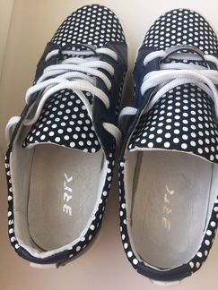 Кроссовки для девочки 33 размер