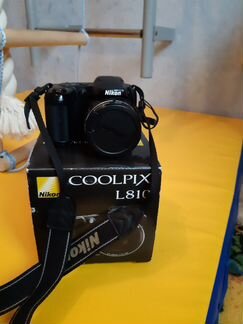 Компактный фотоаппарат