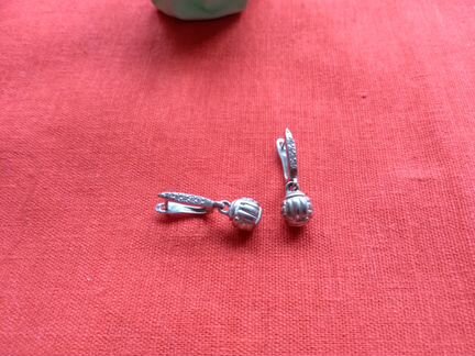 Серьги серебро 925 пробы с цельными мячиками 