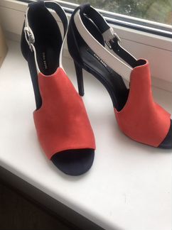 Босоножки zara