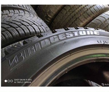 Шины зима 225 50 17 Bridgestone Blizzak RFT 94Q