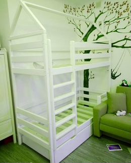 Детская кровать