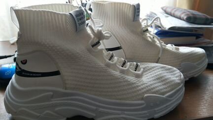 Кроссовки DB Shark 43 раз