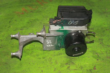 Блок abs Mercedes C-Class S203 271.940 1.8L 2004