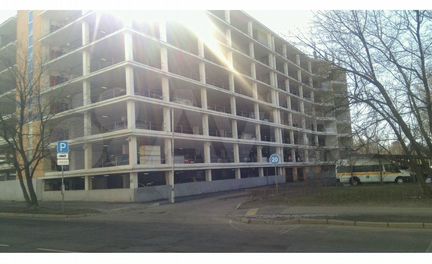 Машиноместо, 16 м²