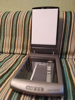 Сканер Epson Perfection 1660