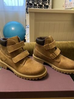 Детские новые итальянские ботинки 36 размер