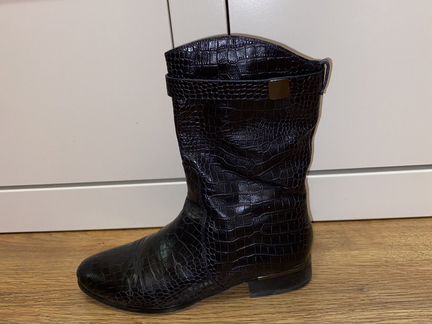 Полусапожки женские 36 размера