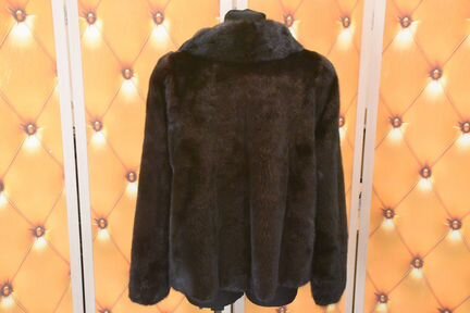 Шуба норковая 40-42 Чёрная как новая