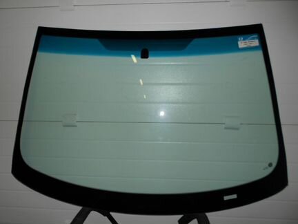 Лобовое стекло Ford Mondeo 3 (2000-07)