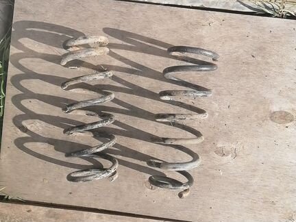 Пружины на nissan cefiro/ maxima a33