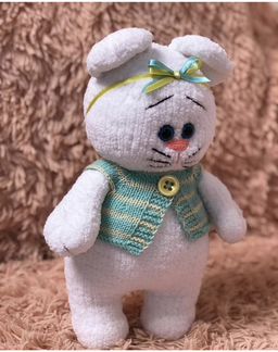 Мягкая вязаная игрушка. амигуруми. подарок