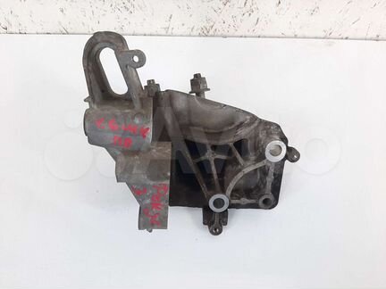 Кронштейн двигателя правый iqdb Ford Focus 3