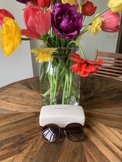 Солнечные очки Versace