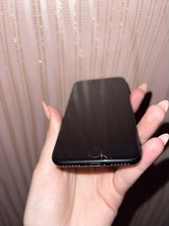 Телефон iPhone 7, 128 GB