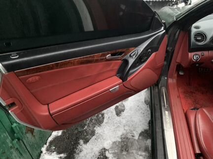 Красный салон Мерседес Sl230 W230 r230