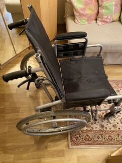 Кресло-коляска инвалидная