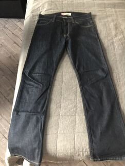 Джинсы Levi’s