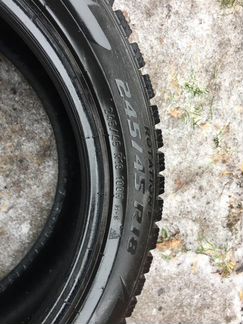 Pirelli ICE zero 245/45 R18