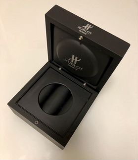 Коробка под запонки Hublot