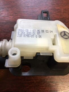 Активатор лючка бензобака Mercedes-Benz Gl-Класс