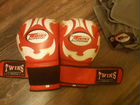 Боксерские перчатки 14 oz Twins Special объявление продам