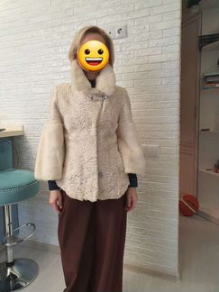 Шуба каракульча с норкой, цвет шампань, новая