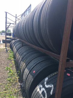 Грузовая шина бу 295 80R22.5 Bridgestonиз Германии