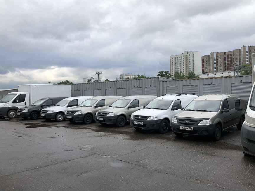 Машина в аренду на длительный срок. Авто напрокат москва. Аренда автомобиля. Автопрокат. Kiv машина черный.