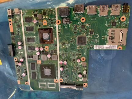 Материнская плата Asus x540s не рабочая под восст