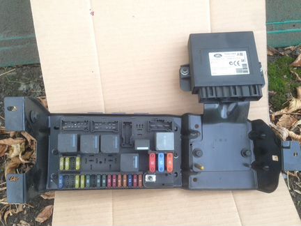 Блок предохранителей Range Rover Vogue 3