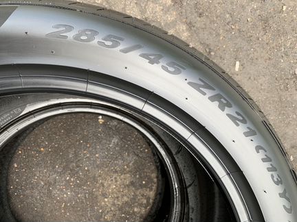 Шины лето 285 45 R21 Pirelli PZero