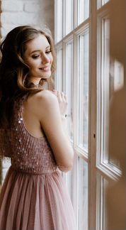 Платье напрокат Holly Rose