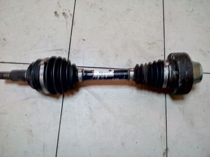 Привод передний VW Touareg 7P0407271C