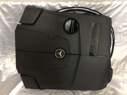 Крышка двигателя Mercedes 204 207 212 218 мот. 274